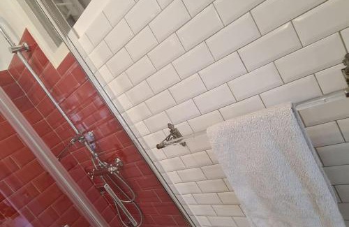 Remalard-en-Perche Apartment | Charming Appart 70s in the Heart of Perche - Rated 9/10