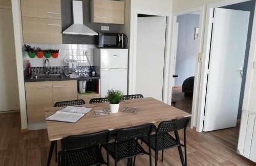 Saint-Laurent-sur-Sevre Apartment | Discover Appart-alma: Family-Friendly Retreat with Top Reviews