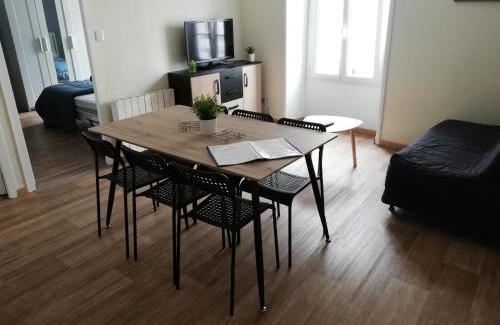 Saint-Laurent-sur-Sevre Apartment | Discover Appart-alma: Family-Friendly Retreat with Top Reviews