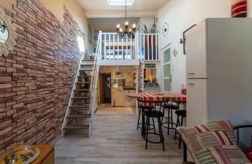 Manduel Apartment | Pet-Friendly Retreat at Aux portes de la Camargue, Rated 9.2