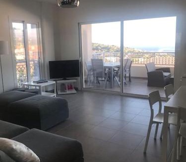 L'Ile-Rousse Apartment | Exceptional Sea View Apartment with Terrace & Family-Friendly