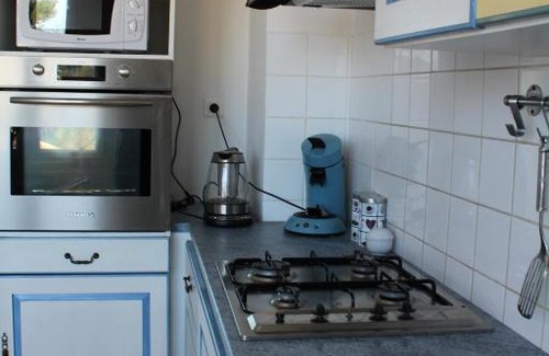 Le Pontet Apartment | Cozy Appart in Avignon with Garage & Air Conditioning