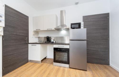 Blaye Apartment | Central Location with Comfort for Families and Pets