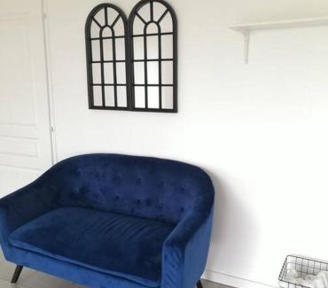 Corbeil-Essonnes Apartment | Cozy Retreat for Families: Quiet and Relaxing Getaway