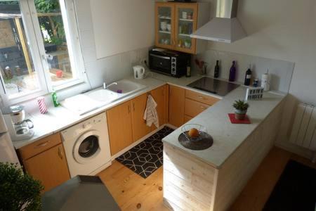 Ussac Apartment | Discover APPART D'HOTES BRIVE OUEST with Oceanfront Views