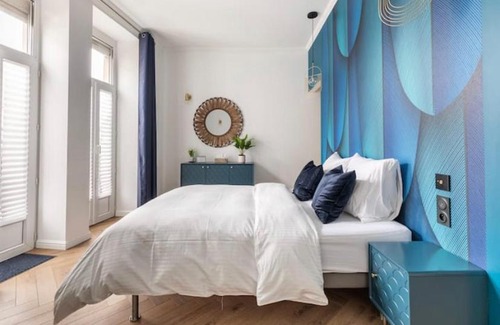 Poincare Apartment | Elegant Appart Deluxe Privé Strasbourg Centre with Free Parking