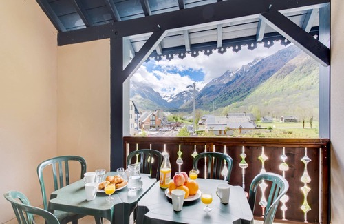 Peyragudes Condo | Cozy Duplex Near Two Ski Stations with Spa & Breakfast