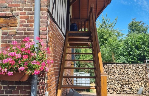 Bournainville-Faverolles Apartment | Relaxing Apartment à la Campagne with Spa and Pet-Friendly Amenities