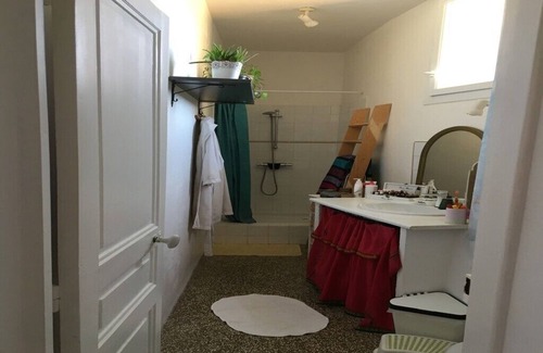 Saint-Bauzille-de-Putois House | Family-Friendly Duplex Steps from Gorges de L'Herault