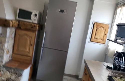 Saint-Cezaire-sur-Siagne Apartment | Serene Retreat: Family-Friendly Apartment in Tranquil Setting