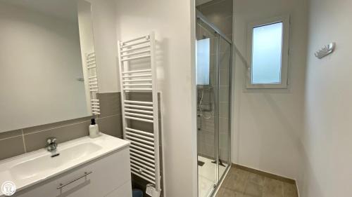 Limoges Hotel | Cozy Breakislebed: Suites with Breakfast & Family Amenities