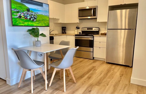 Cite-Universitaire Apartment | Discover Appart-Hôtel L'UNI: Spa, Breakfast & Family-Friendly
