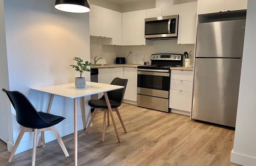 Cite-Universitaire Apartment | Discover Appart-Hôtel L'UNI: Spa, Breakfast & Family-Friendly