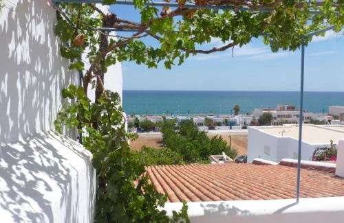Oued Laou Apartment | Pet-Friendly Appart Hôtel La Planque with Ocean Views