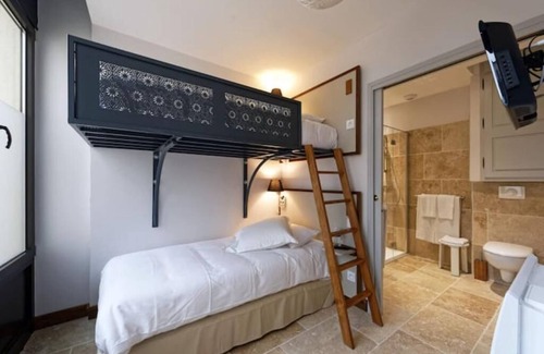 Autun Hotel | Convenient Appart 'hôtel Pied à Terre - Family & Pet Friendly