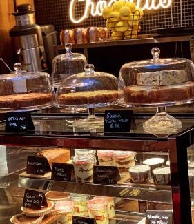 Vincennes Hotel | Discover Appart Hôtel Victoria: Rated 9.2 with Great Amenities