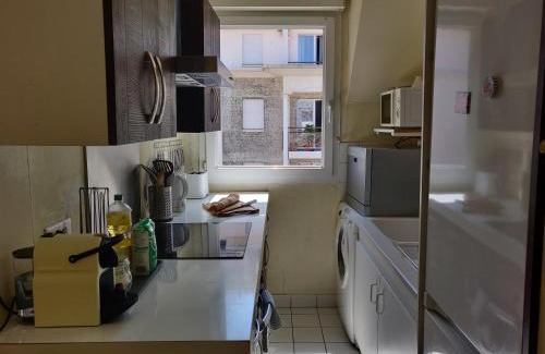 Centre Ville Rive Gauche Apartment | Family-Friendly Retreat at Appart'HomeCity - Rouen Lessard