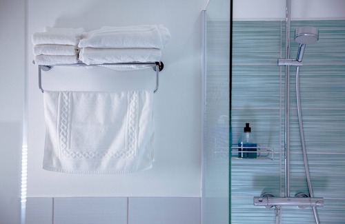 Lausanne Hotel | Comfortable Appart'Hotel 46a: Pool, Spa & Breakfast Included