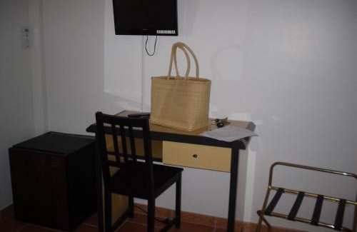 Avignon Apartment | Pet-Friendly Appart'Hotel Festival Sud Aqua in Avignon