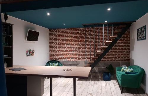 Saint-Amand-les-Eaux Apartment | Family-Friendly Appart Hotel La Cense Pierrot des Princes