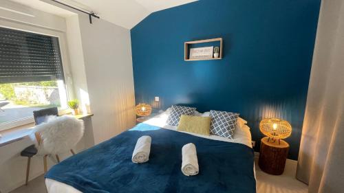 Chouzelot Apartment | Tranquil Le Bois de Moini: 4-Star Retreat with Ocean Views