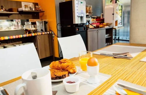 Clemenceau Apartment | Business Studio at Appart'Hotel Sea & Golf City Perpignan