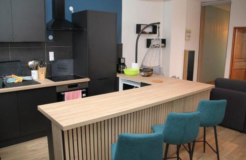Cambrai Apartment | Elegant Appart le Cocon: Child-Friendly in City Center