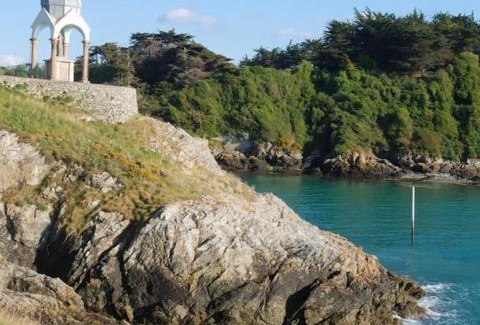Planguenoual Apartment | Oceanfront Appart les Mouettes with Scenic Coastal Trails
