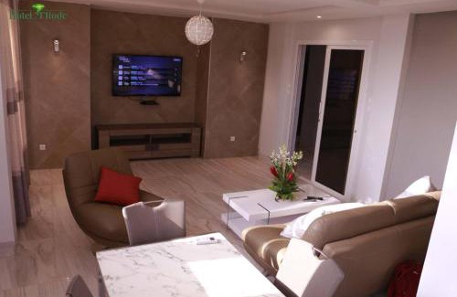 Baguida Apartment | Experience Family Comfort at Appart M'Rode Baguida
