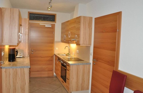 Oeblarn Apartment | Comfortable Family Retreat at Gasthof*** zum Stralz'n