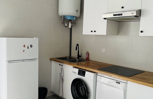 Arcueil Apartment | Quiet and Bright Appart PARIS Sud with Breakfast Included