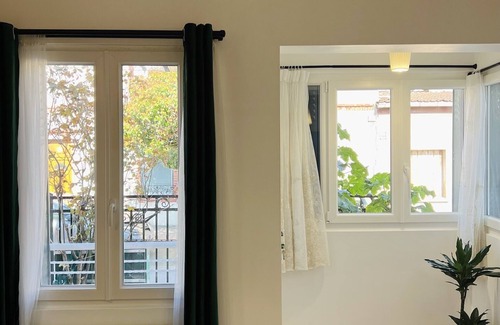 Arcueil Apartment | Quiet and Bright Appart PARIS Sud with Breakfast Included