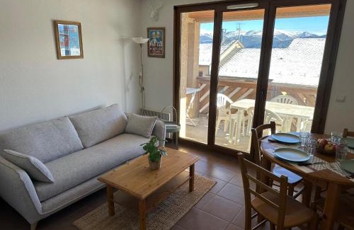 Les Angles Apartment | Appart T2 Cosy vue panoramique Lac & Montagnes