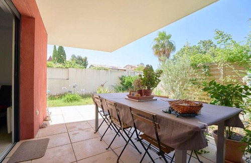 La Ciotat Apartment | Elegant T3 Apartment with Ocean View and Pet-Friendly Amenities