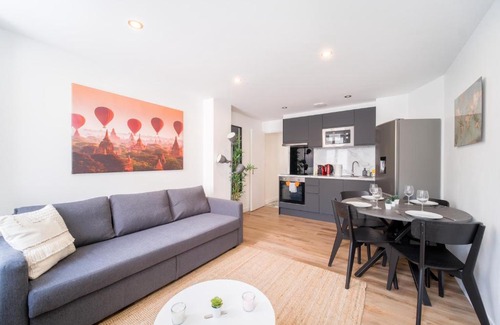 La Ferte-Gaucher Apartment | Central Appart' Terrasse: Highly Rated & Family Friendly