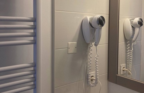 Le Suquet Apartment | Cozy Appart Vue Mer with Pool and Family Amenities