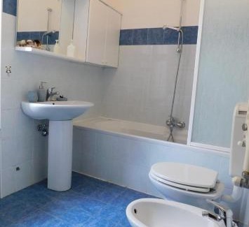 Castelletto Sopra Ticino Apartment | Elegant Apartment on Beautiful Lake Maggiore - Pet Friendly