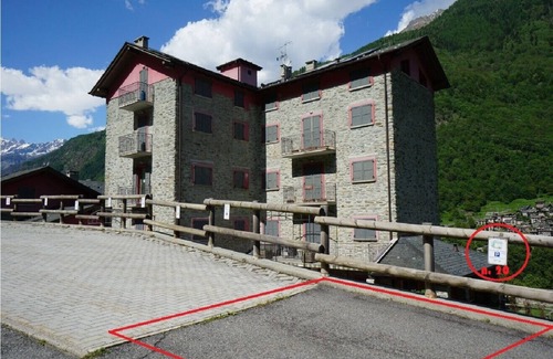 Torre di Santa Maria Apartment | Pet-Friendly Appartamento La Baita with Kitchen & Breakfast