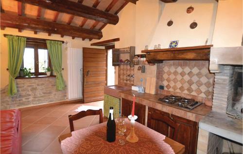 Mercatello sul Metauro Apartment | Pet-Friendly Appartamento Suite with Pool & Family Perks
