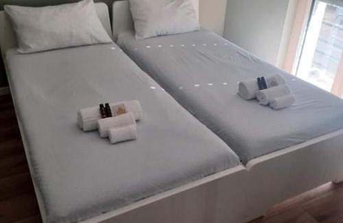 San Donato Milanese Apartment | Discover Ospedale: Family & Pet Friendly Near Duomo