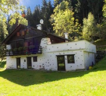 Mezzana House | Relaxing Stay at B&B La Locanda delle Pulci Bio Wellness
