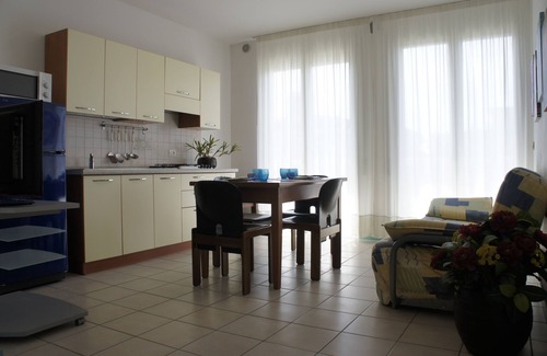 Jesolo House | Oceanfront Appartamenti Aquamarina with Spectacular Views