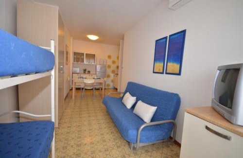Bibione Lido dei Pini Apartment | Pet-Friendly Appartamenti Atollo with Private Beach Access