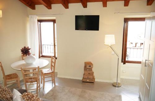 Limone sul Garda Apartment | Discover Appartamenti Ca' nei Vicoli - Guest Rated 9.5/10