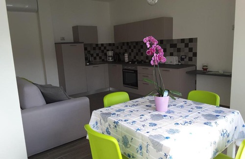 Malcesine Apartment | Top-Rated Appartamenti Casa San Nicolò for Memorable Stays