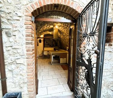 Malcesine Old Town Apartment | Appartamenti Castello