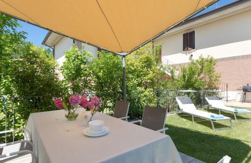 Roe Volciano Apartment | Scenic Corte Dei Cipressi Apartments with Ocean View