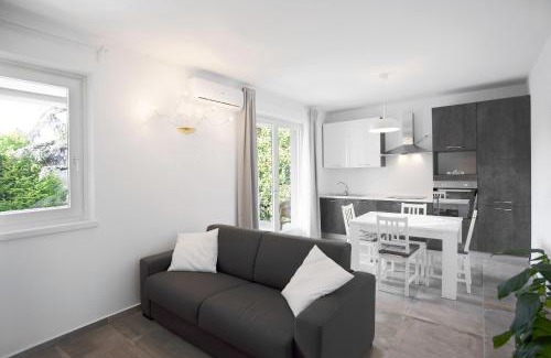 Bardolino Apartment | Discover Wheelchair Accessible Appartamenti Dama 1
