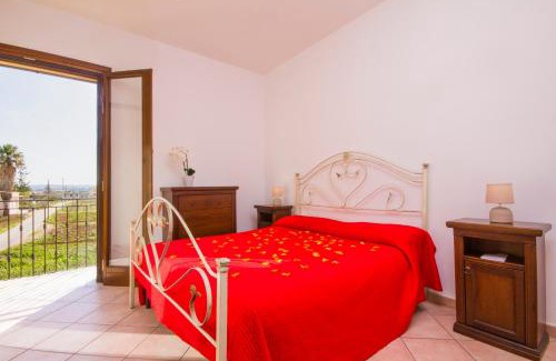 Birgi Vecchi Apartment | Family-Friendly Appartamenti Elios with Cozy Fireplace