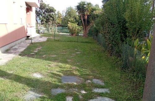 Fiumaretta Apartment | Oceanfront Appartamenti Fiumaretta MT 200 - Guest Rated 10/10